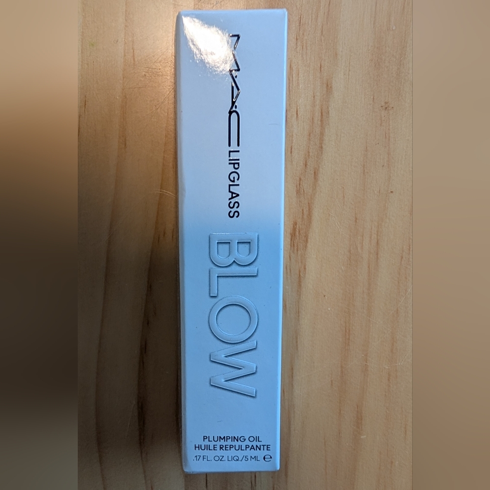 NIB MAC Cosmetics Lipglass Blow Plumping Oil Ginger Zinger